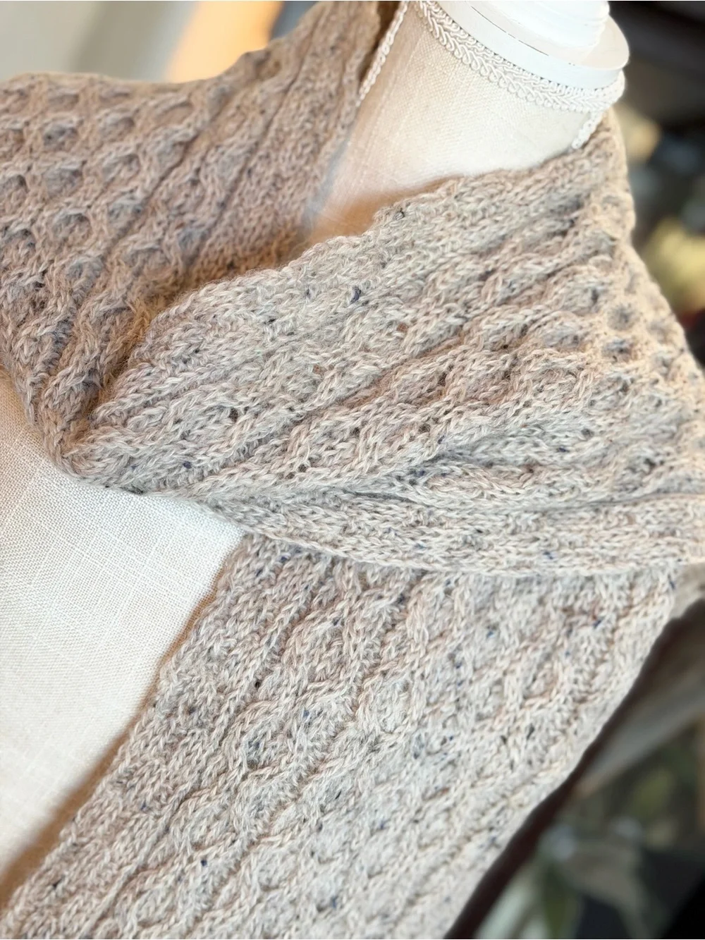 Vintage 90’s Aran Crafts 100% Wool Textured Scarf. Neutral | Ireland | Heritage